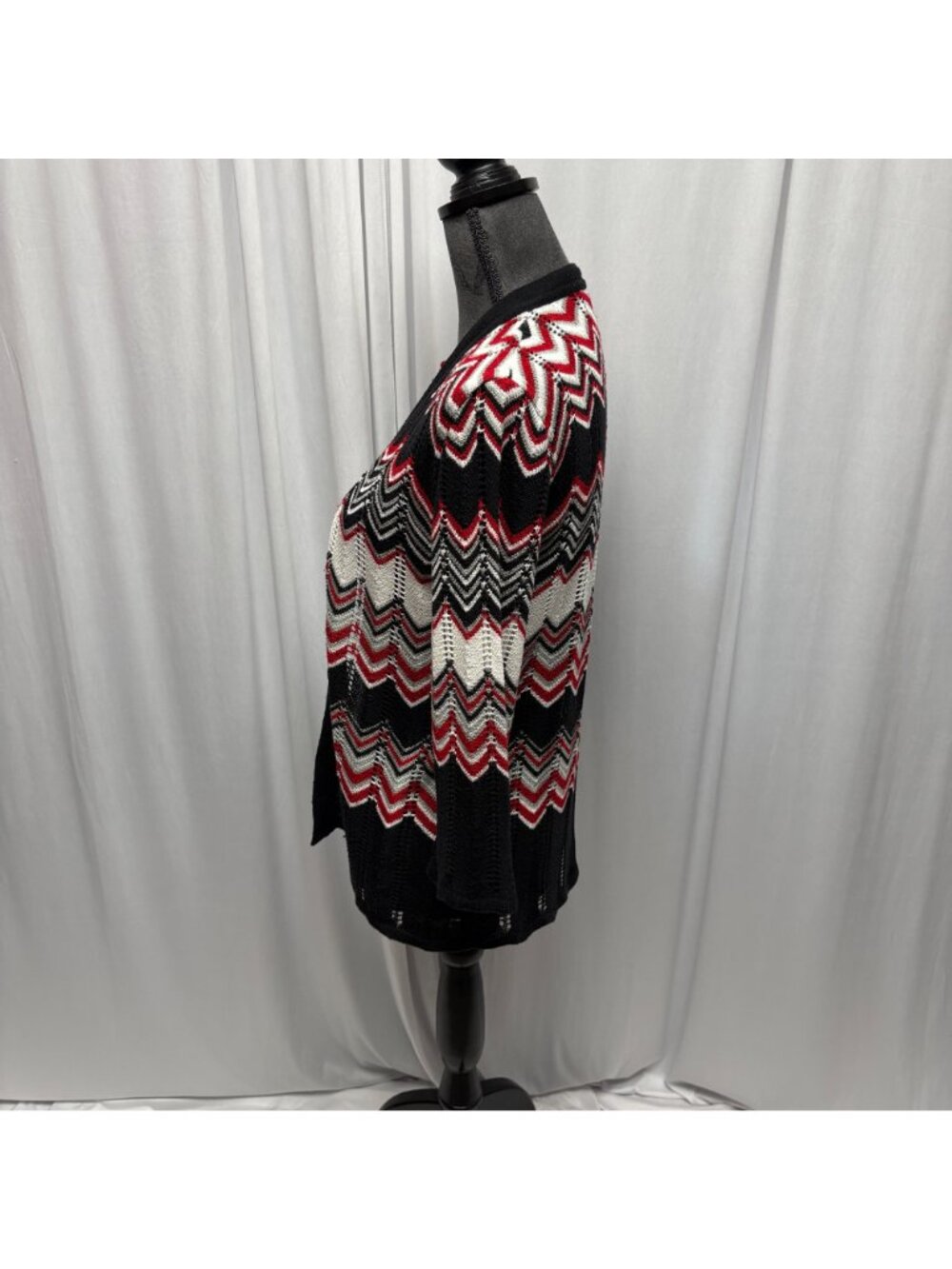Two-One-Two Open Front Cardigan Womens Size Large Red Black Lightweight Sweater - Picture 3 of 7